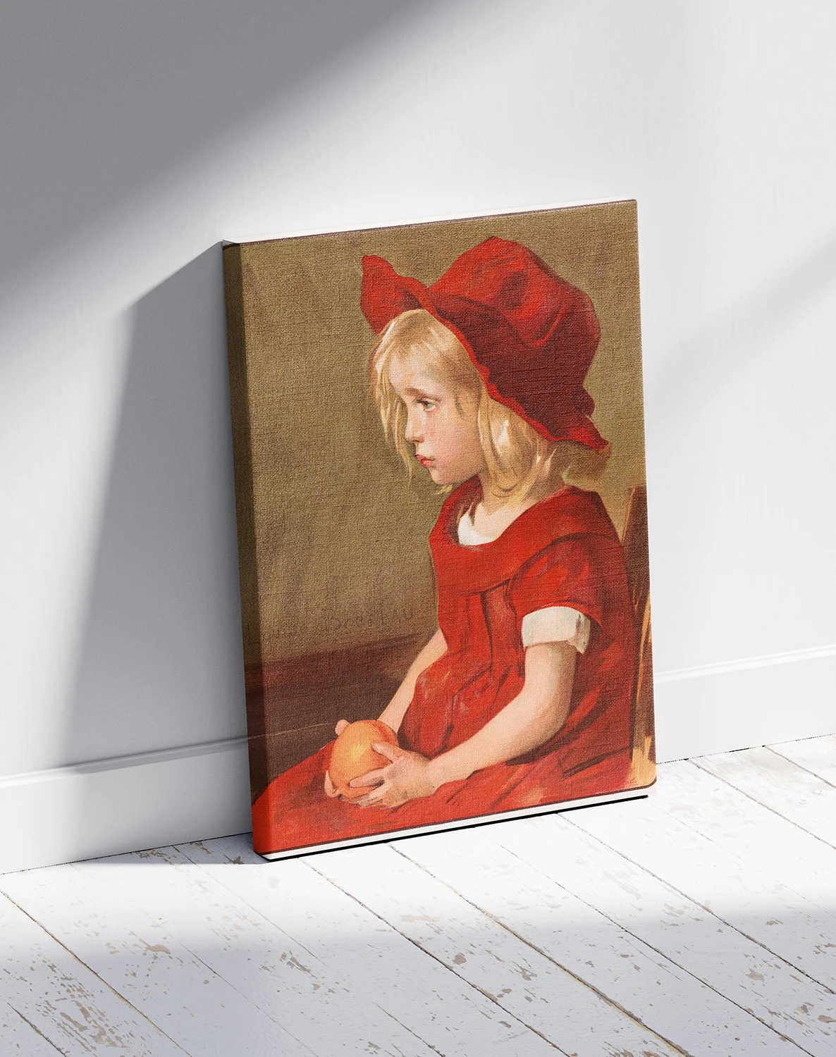 Девочка с апельсином